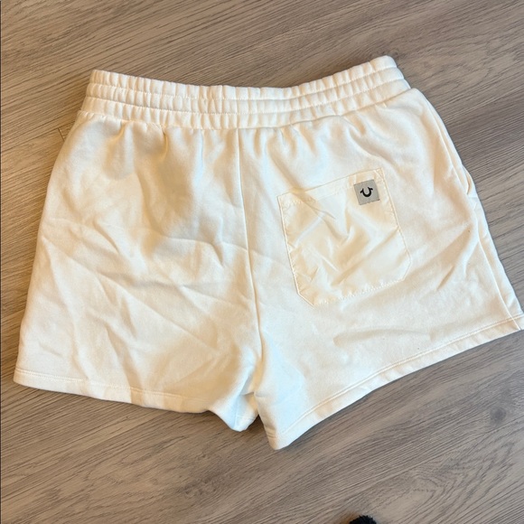 True religion utility relaxed short NWT - Picture 5 of 5